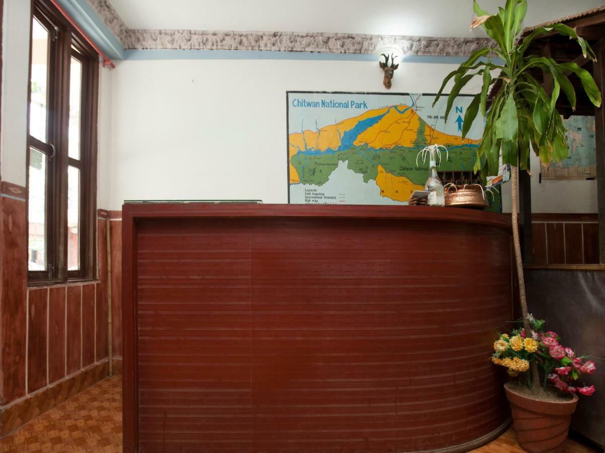 Spot On 486 Hotel Holy Lodge Sauraha Zewnętrze zdjęcie